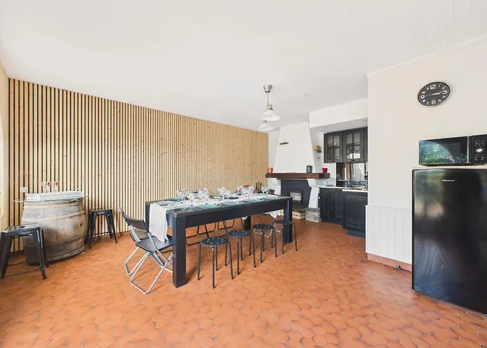 Maison A 50m De La Mer, 8 Adultes 3 Enfants Nyaraló Saint-Michel-Chef-Chef