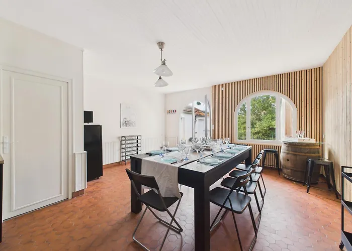 Maison A 50m De La Mer, 8 Adultes 3 Enfants Nyaraló