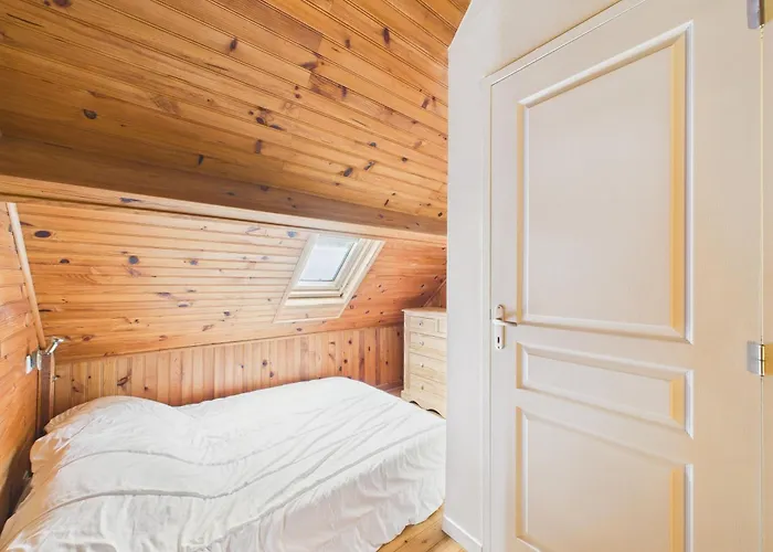 Maison A 50m De La Mer, 8 Adultes 3 Enfants