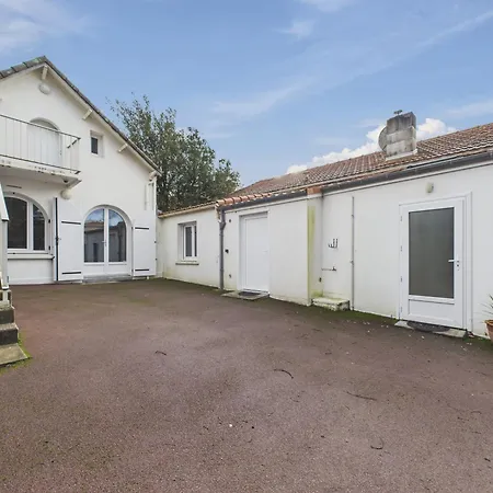 Maison A 50m De La Mer, 8 Adultes 3 Enfants *