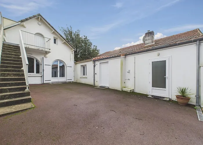 Maison A 50m De La Mer, 8 Adultes 3 Enfants *